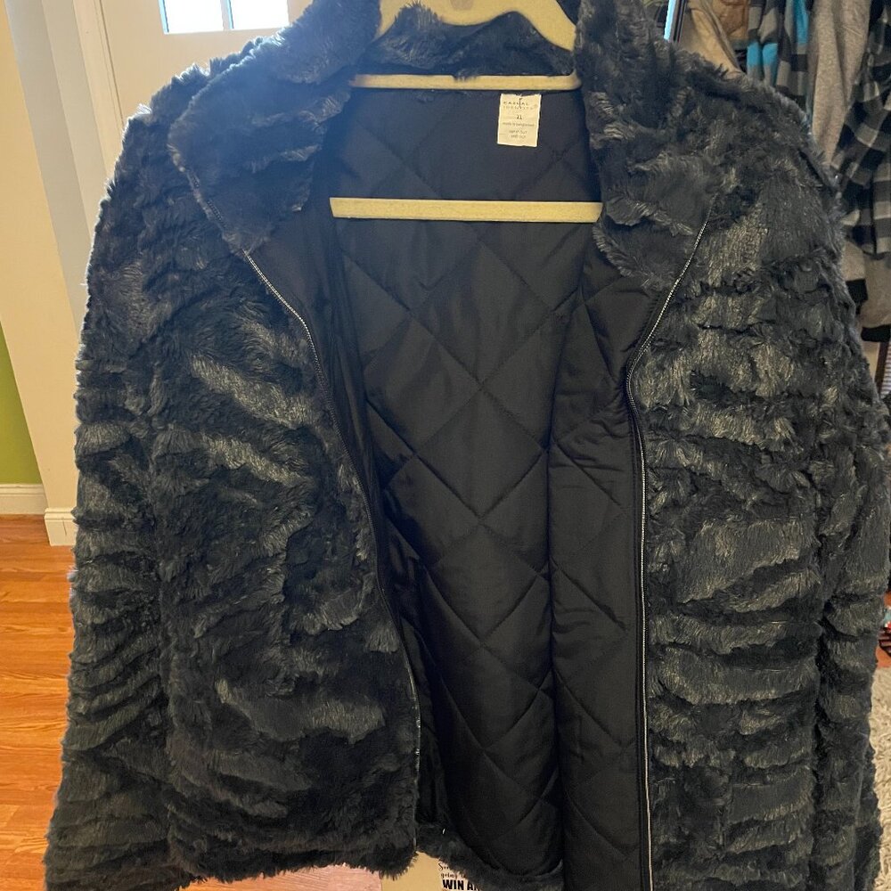 Fuzzy Jacket Size XL